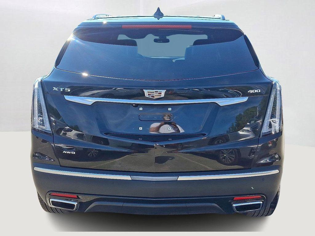 used 2021 Cadillac XT5 car, priced at $21,992