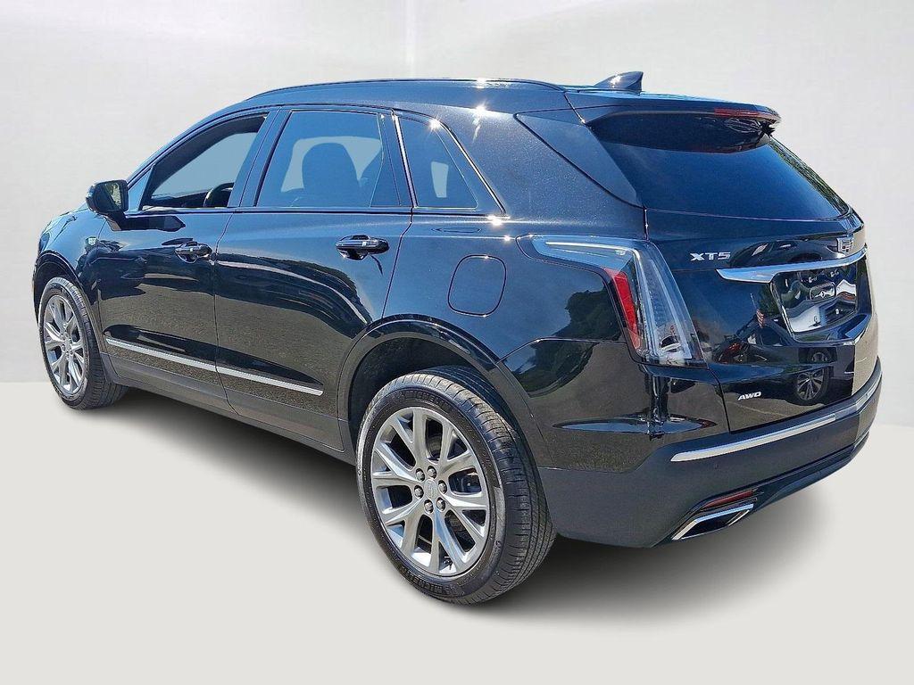 used 2021 Cadillac XT5 car, priced at $21,992