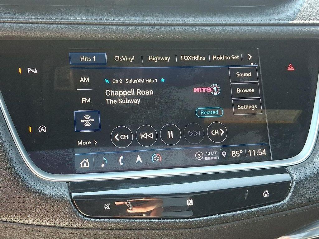 used 2021 Cadillac XT5 car, priced at $21,992