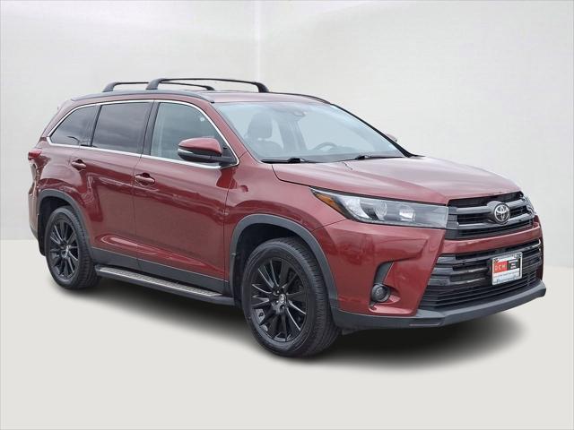 used 2019 Toyota Highlander car, priced at $18,495