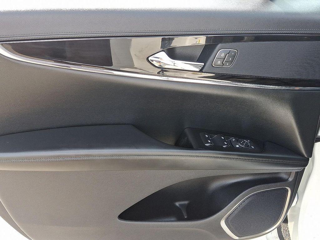 used 2021 Lincoln Nautilus car, priced at $20,494
