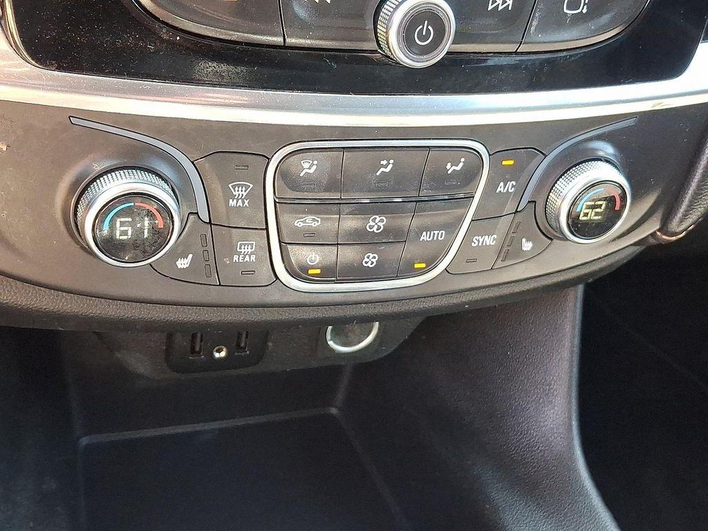 used 2020 Chevrolet Traverse car, priced at $17,600
