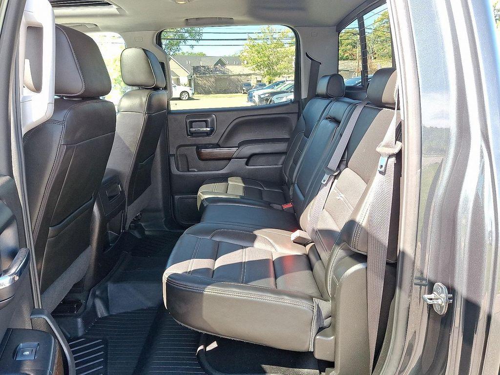 used 2018 GMC Sierra 1500 car, priced at $29,993