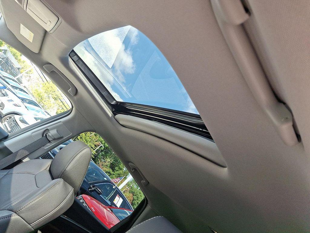 used 2020 Acura MDX car, priced at $29,991