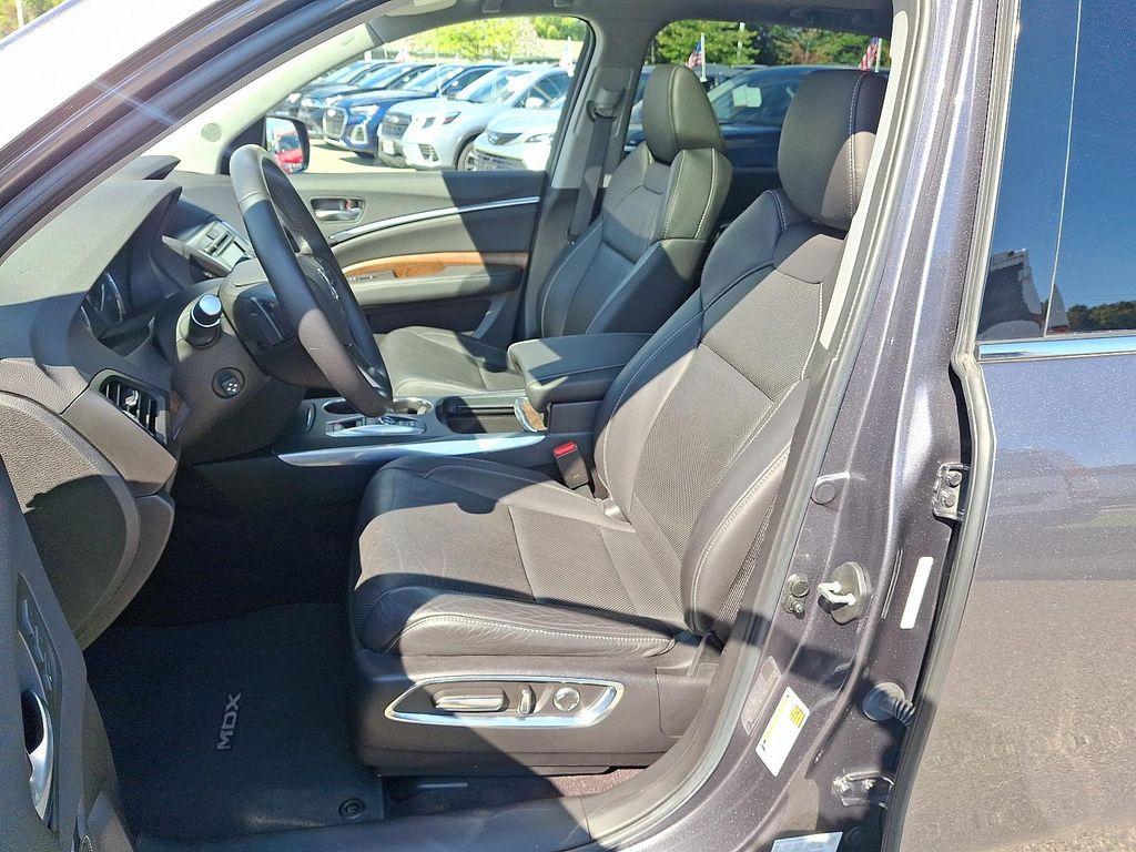 used 2020 Acura MDX car, priced at $29,991