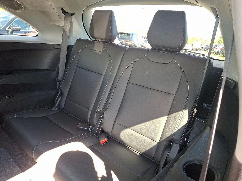used 2020 Acura MDX car, priced at $29,991