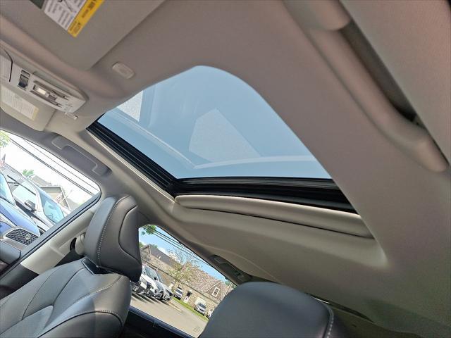 used 2023 Toyota Highlander Hybrid car, priced at $43,992