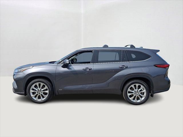 used 2023 Toyota Highlander Hybrid car, priced at $43,992
