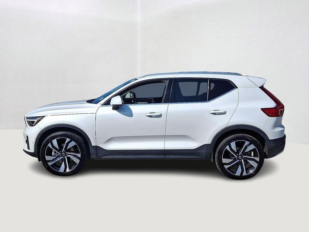 used 2024 Volvo XC40 car, priced at $33,296