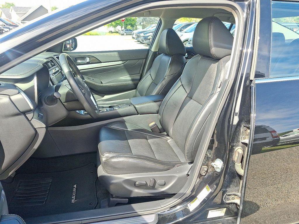 used 2023 Nissan Maxima car, priced at $22,494