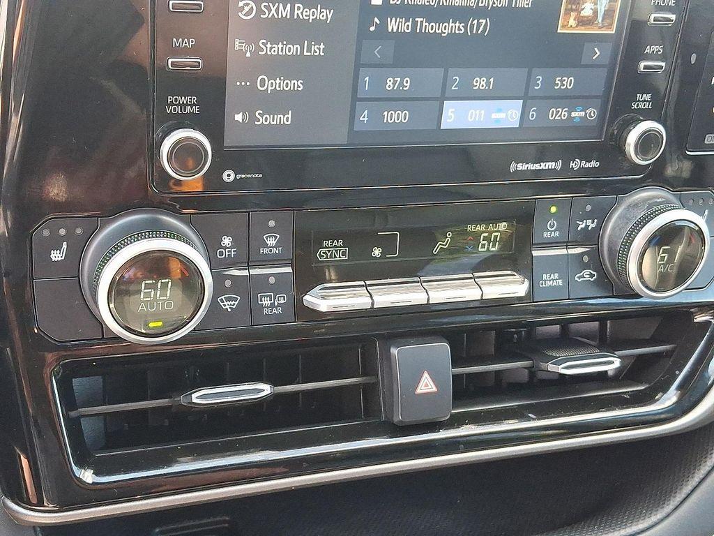 used 2022 Toyota Highlander car, priced at $30,300