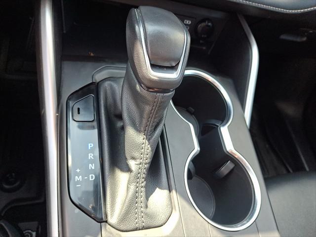 used 2022 Toyota Highlander car, priced at $33,791
