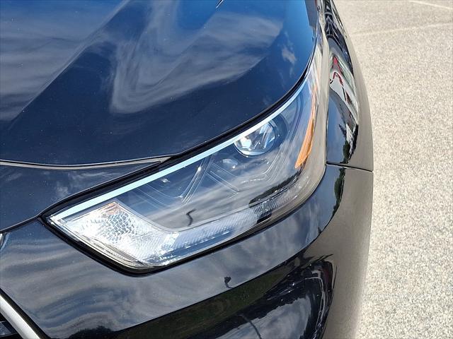 used 2022 Toyota Highlander car, priced at $33,791