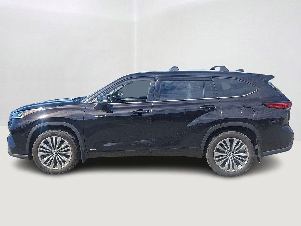 used 2021 Toyota Highlander Hybrid car, priced at $39,494