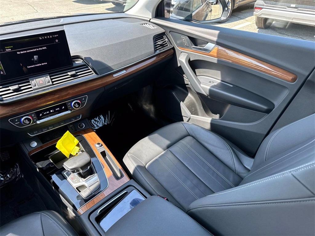 used 2022 Audi Q5 car