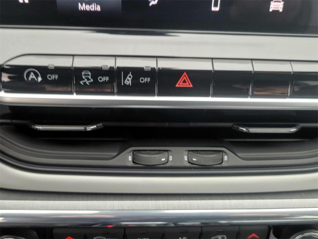 used 2022 Jeep Compass car, priced at $24,137