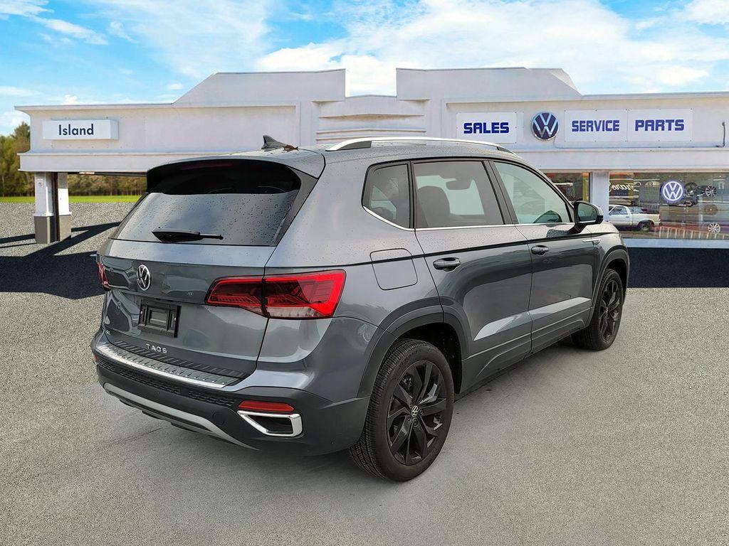 used 2022 Volkswagen Taos car