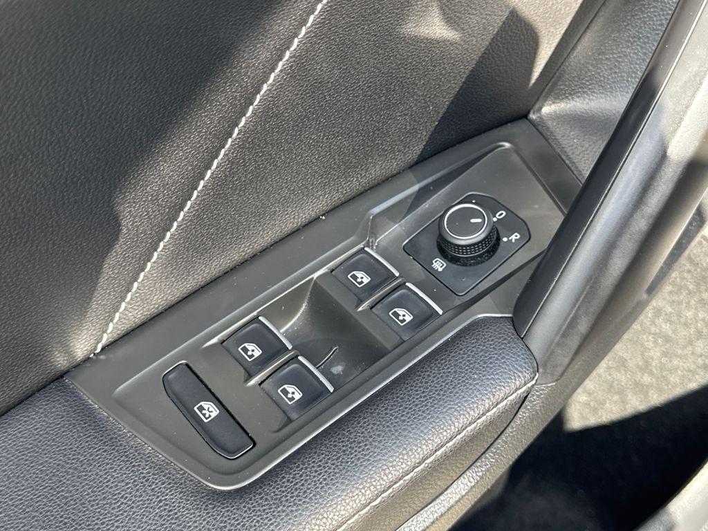 used 2022 Volkswagen Tiguan car, priced at $22,995