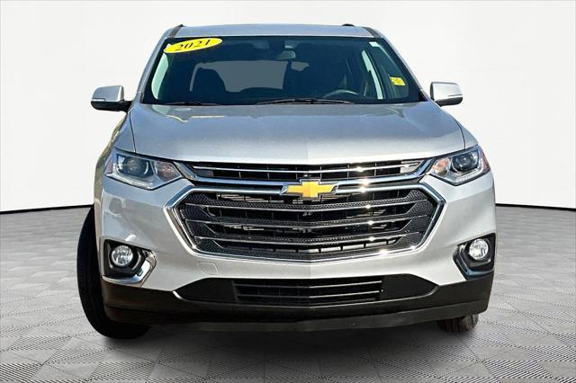 used 2021 Chevrolet Traverse car, priced at $29,718