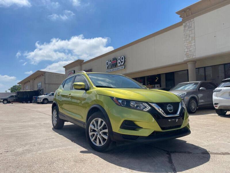 used 2020 Nissan Rogue Sport car, priced at $15,200