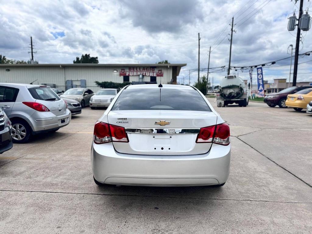 used 2015 Chevrolet Cruze car, priced at $7,750