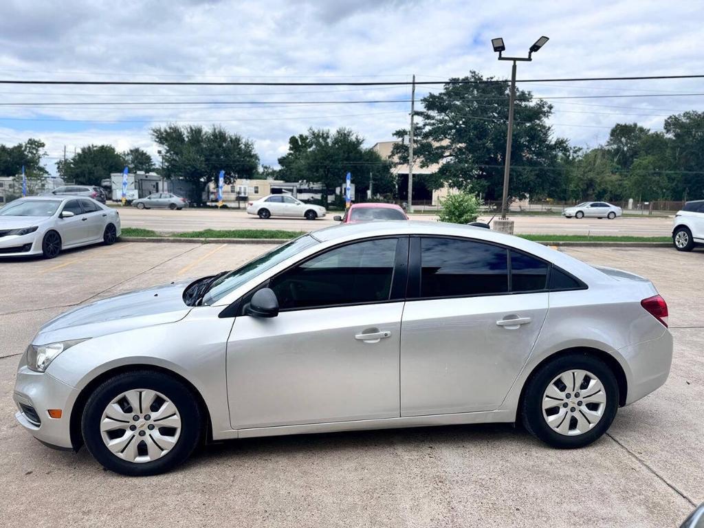 used 2015 Chevrolet Cruze car, priced at $7,750