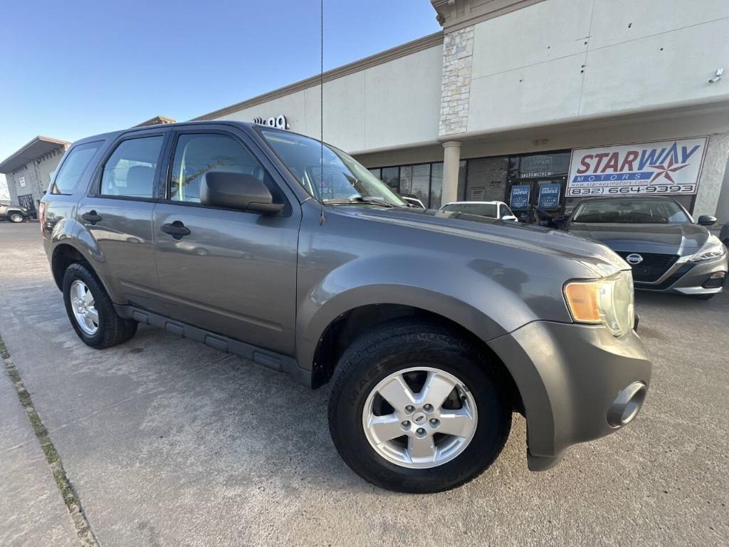 used 2011 Ford Escape car, priced at $9,995