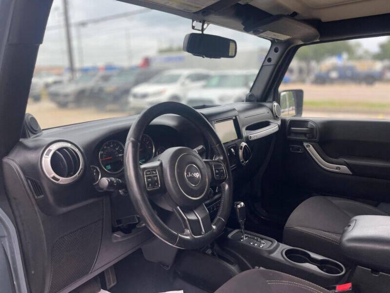 used 2014 Jeep Wrangler Unlimited car, priced at $15,995