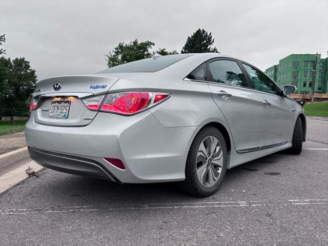 used 2013 Hyundai Sonata Hybrid car, priced at $8,999