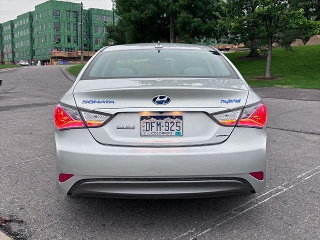 used 2013 Hyundai Sonata Hybrid car, priced at $8,999