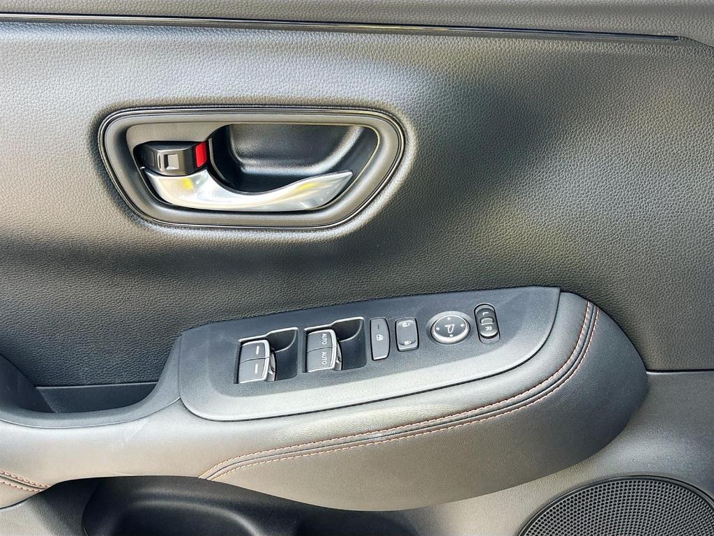 new 2025 Honda HR-V car, priced at $28,895
