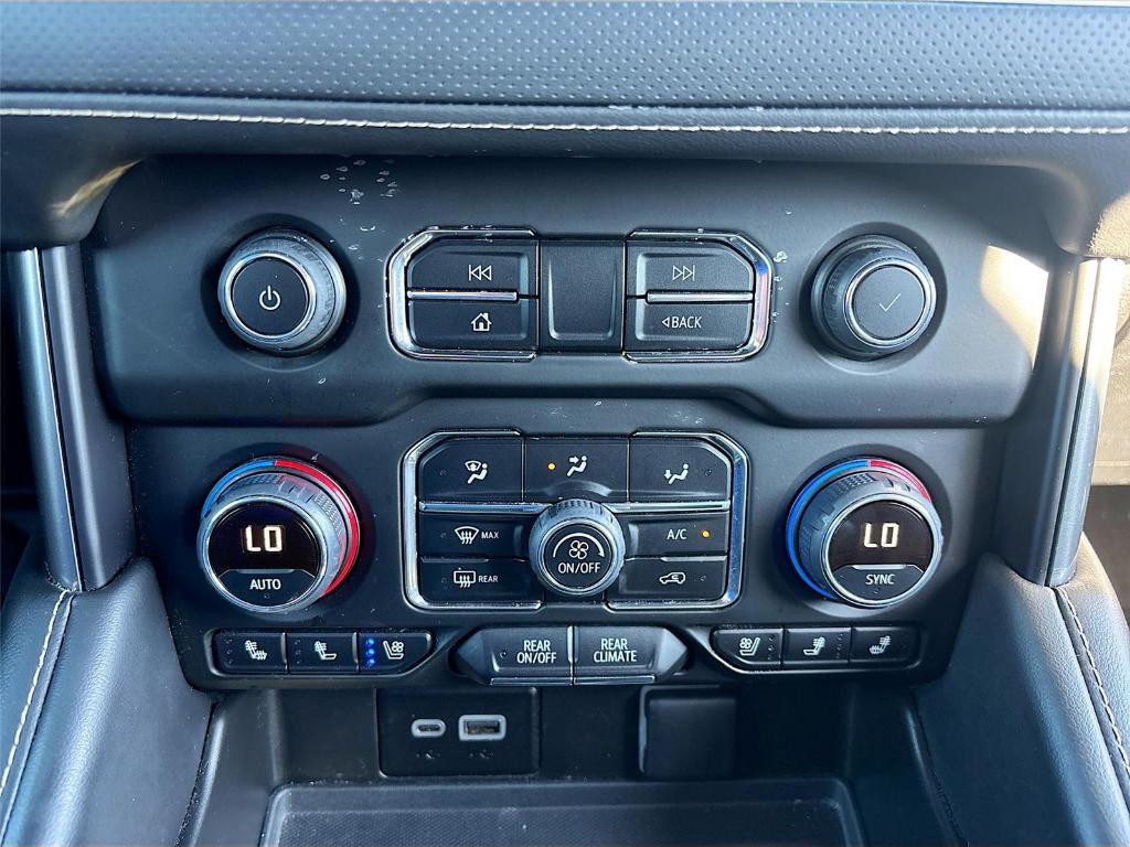 used 2023 Chevrolet Suburban car, priced at $41,995