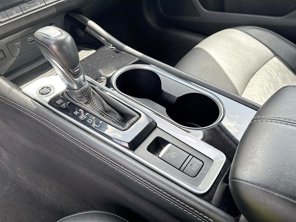 used 2023 Nissan Altima car, priced at $20,595