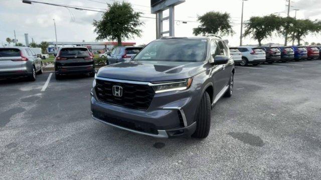 new 2025 Honda Pilot car, priced at $49,940