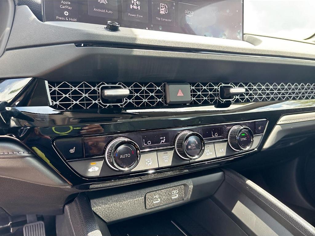 new 2025 Honda Accord Hybrid car, priced at $36,090