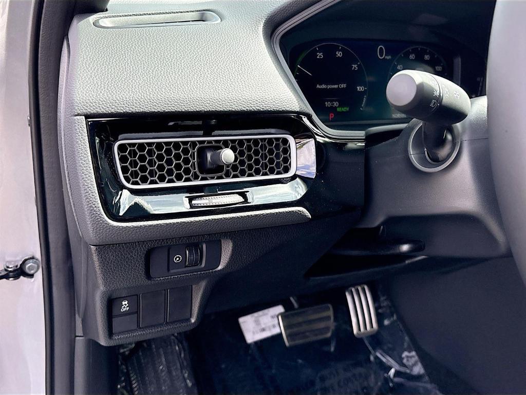 new 2025 Honda Civic Hybrid car, priced at $33,100