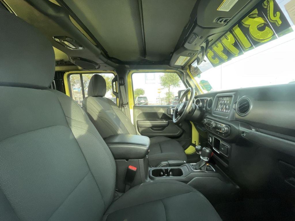 used 2023 Jeep Gladiator car, priced at $31,995