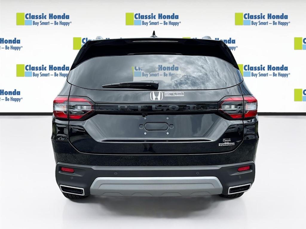 new 2025 Honda Pilot car, priced at $48,950