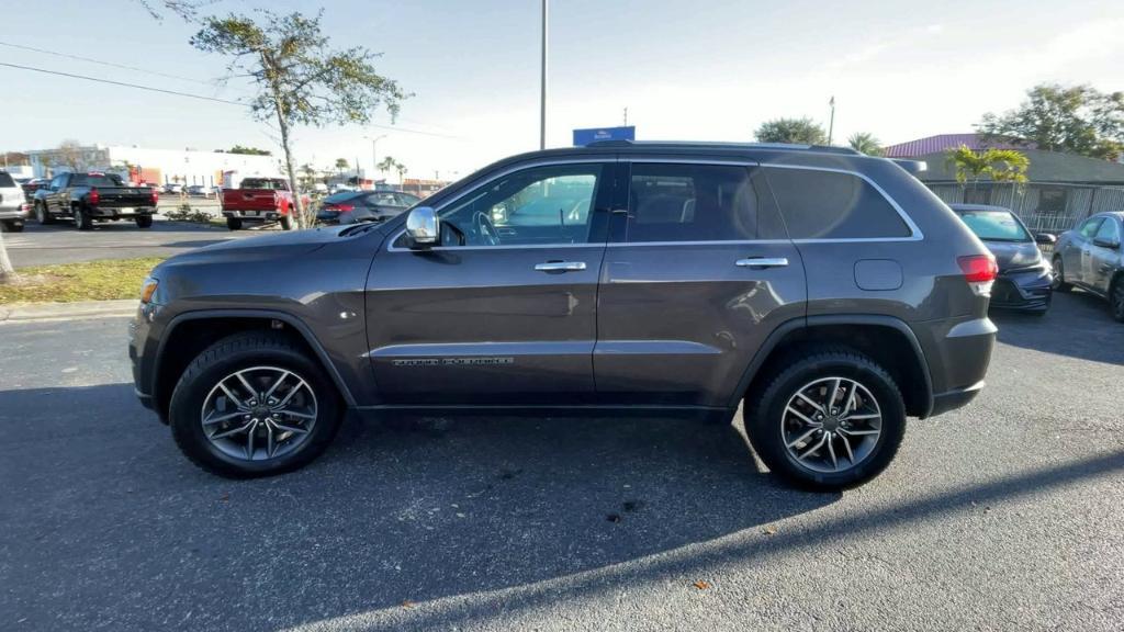 used 2020 Jeep Grand Cherokee car, priced at $17,995