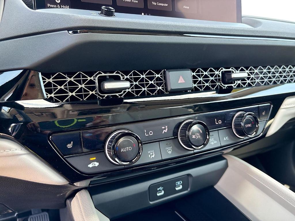 new 2025 Honda Accord Hybrid car, priced at $36,545