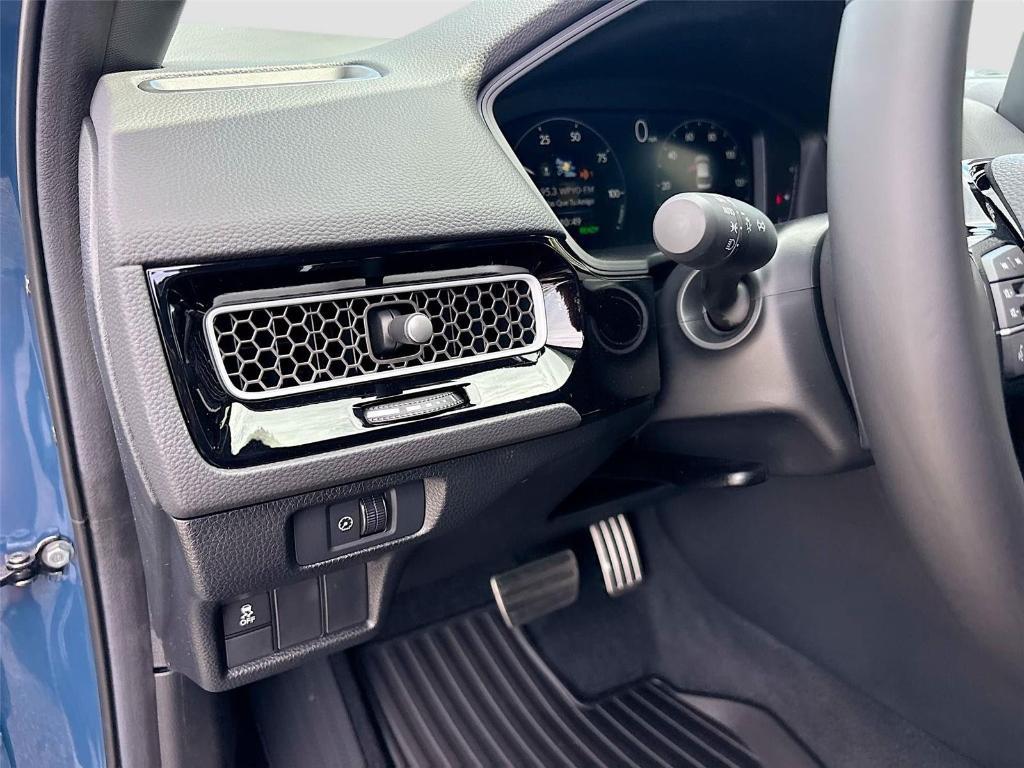 new 2026 Honda Civic Hybrid car, priced at $33,945