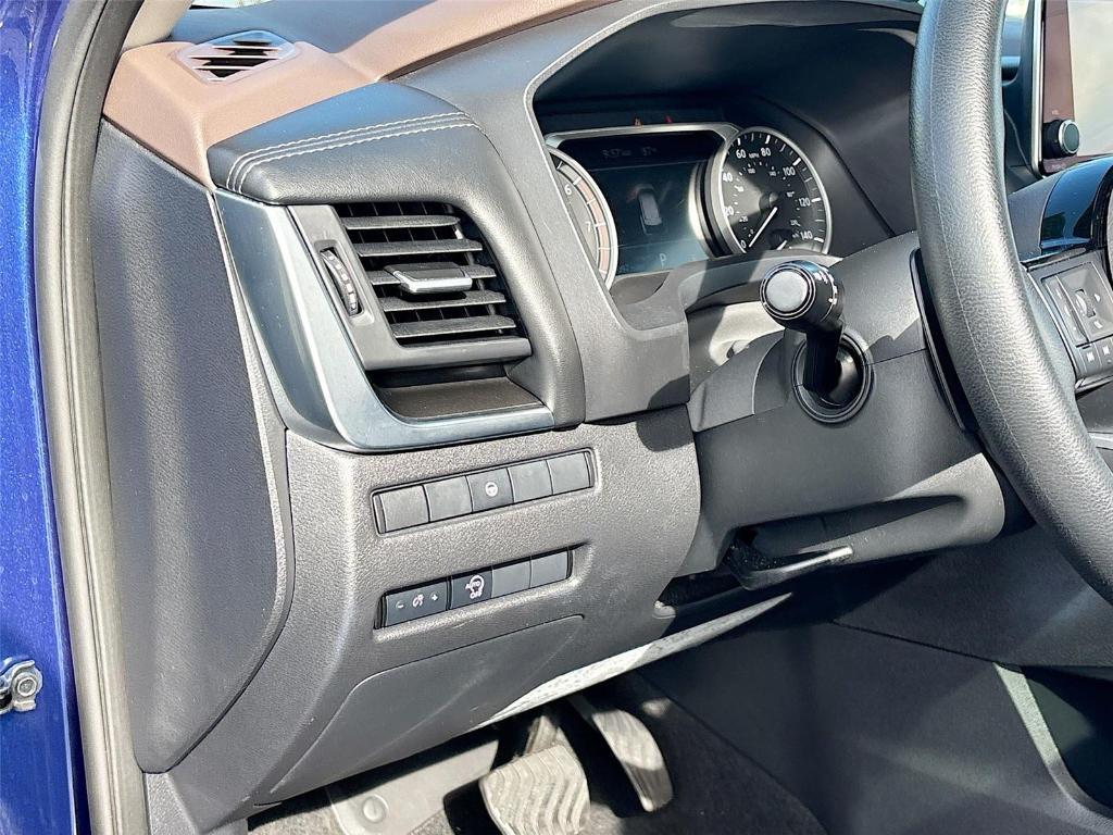 used 2023 Nissan Rogue car, priced at $17,495