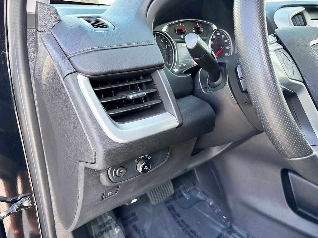 used 2024 GMC Terrain car, priced at $21,595