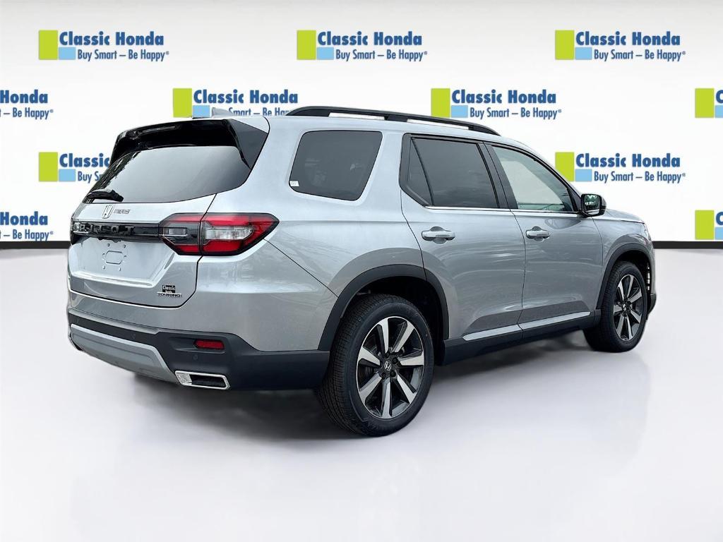 new 2025 Honda Pilot car, priced at $51,725