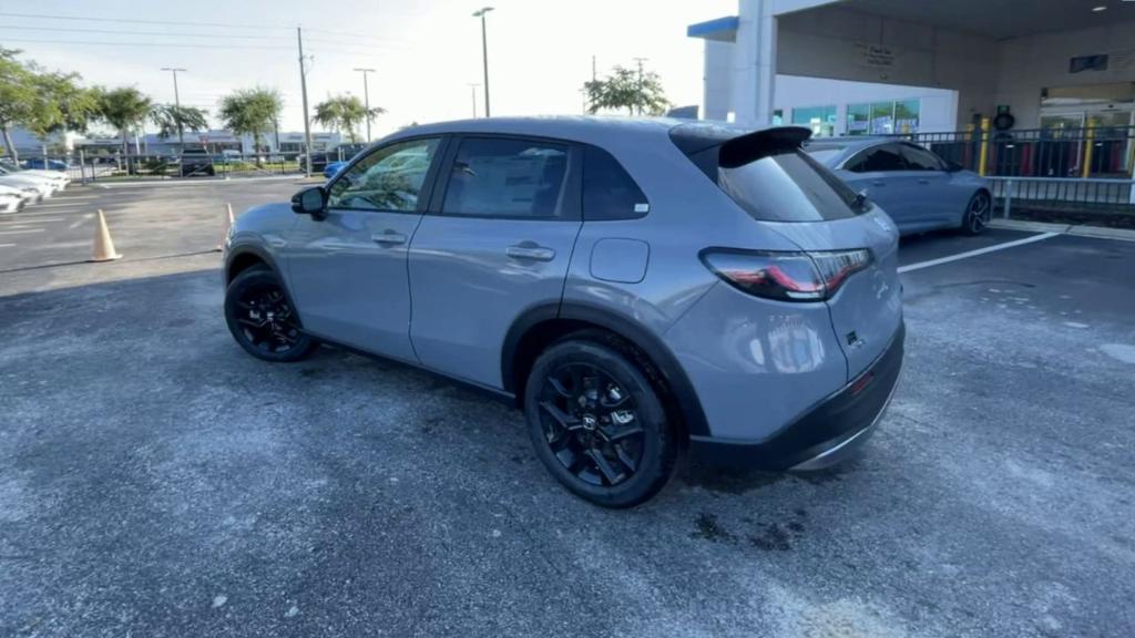 new 2025 Honda HR-V car, priced at $30,505