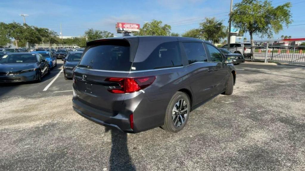 new 2025 Honda Odyssey car, priced at $43,670