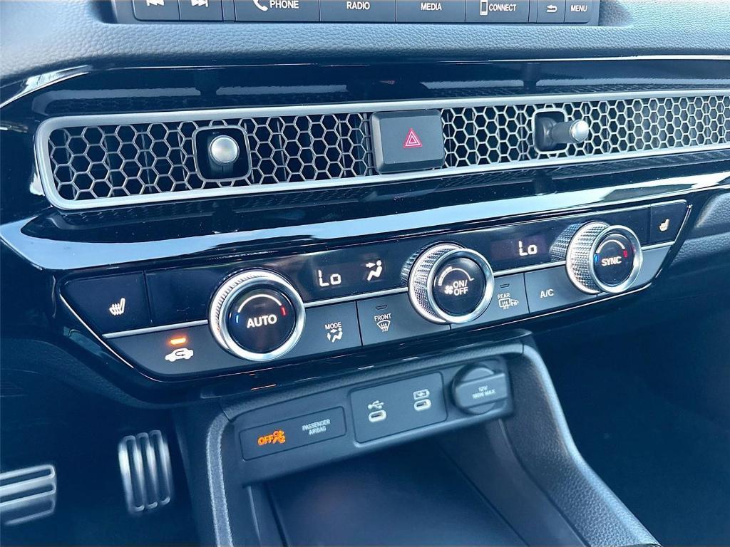 new 2026 Honda Civic Hybrid car, priced at $30,945