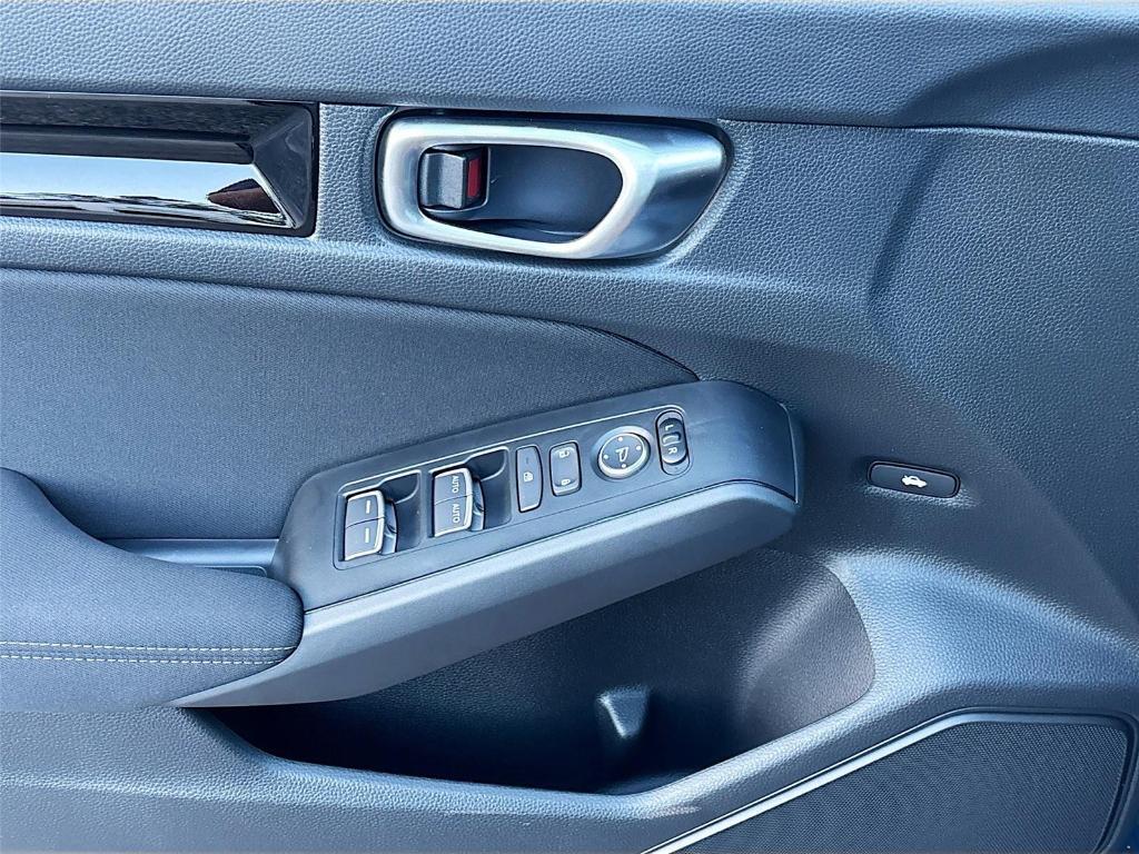 new 2026 Honda Civic Hybrid car, priced at $30,945