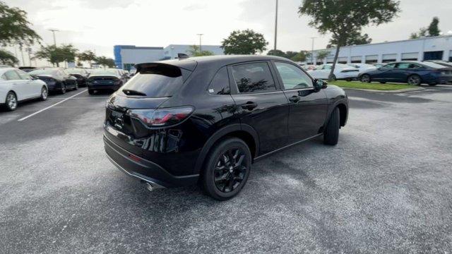 new 2025 Honda HR-V car, priced at $28,850