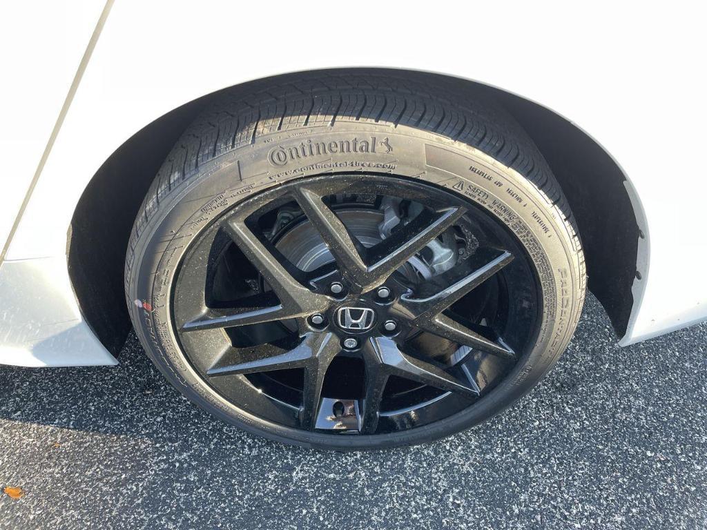 new 2025 Honda Civic Hybrid car, priced at $31,500